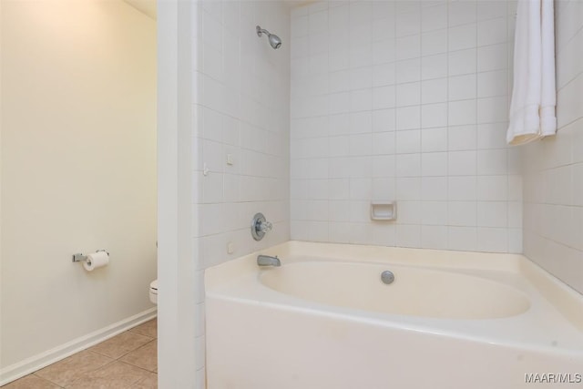 422 River Oaks Dr, Wetumpka, AL 36092 - full bath featuring tile patterned floors and a bath
