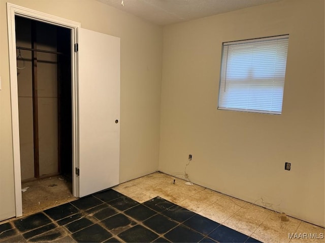 235 Wild Plum Trl, Wetumpka, AL 36093 - unfurnished bedroom with a closet