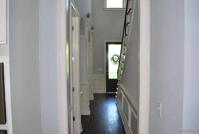 312 Sherwood Trl, Wetumpka, AL 36093 - hall with a decorative wall, dark wood-type flooring, and a wainscoted wall