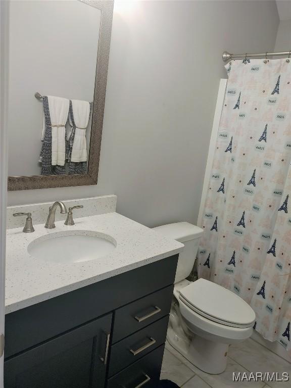 512 Lismore Pl, Montgomery, AL 36117 - bathroom featuring vanity and a shower with shower curtain