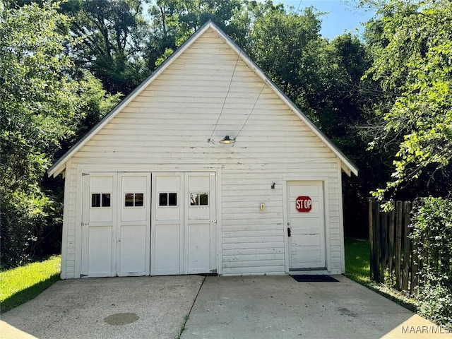 3319 Lexington Rd, Montgomery, AL 36106 - view of detached garage