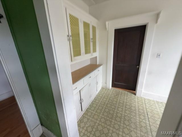 158 S Madison Ter, Montgomery, AL 36107 - view of mudroom