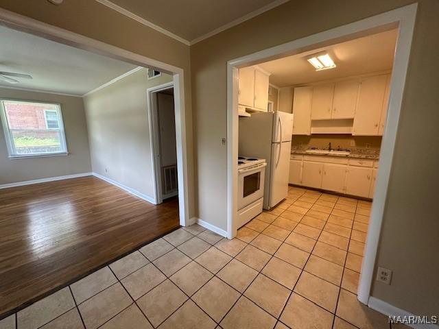 302 Nottingham Rd, Montgomery, AL 36109 - photo 9