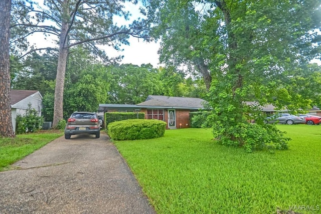 1037 Lynwood Dr, Montgomery, AL 36111 - photo 1