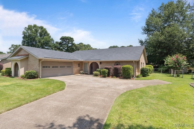 3913 Marie Cook Dr, Montgomery, AL 36109 - photo 1