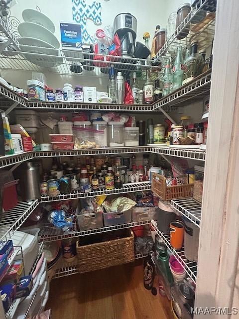 124 Reid Cir, Deatsville, AL 36022 - view of pantry