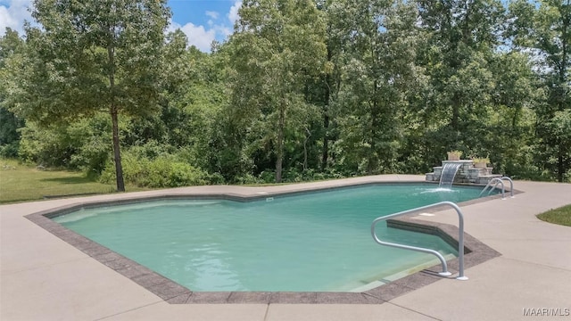 362 Driver Rd, Deatsville, AL 36022 - swimming pool featuring a patio