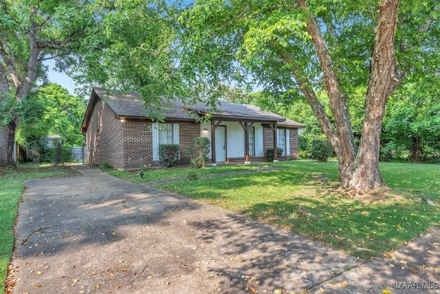 5821 Hyde Park Dr, Montgomery, AL 36117 - photo 1