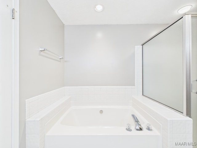 7467 Old Pump Rd, Montgomery, AL 36117 - bathroom featuring a bath
