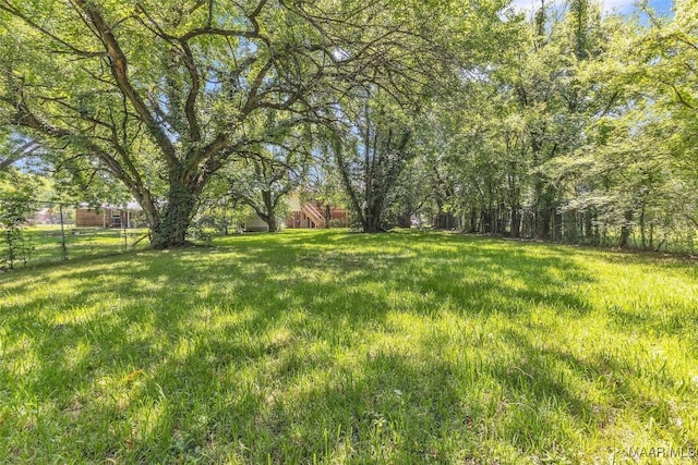 1422 Flamingo Ln, Montgomery, AL 36116 - view of yard