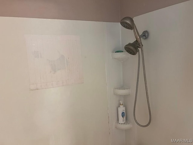649 Partridge Ln, Prattville, AL 36067 - bathroom view of a shower