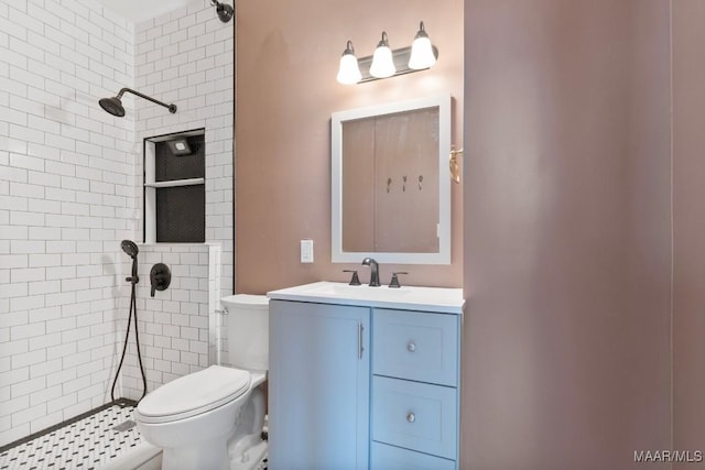 610 Ponce De Leon Ave, Montgomery, AL 36106 - full bathroom with tiled shower and vanity