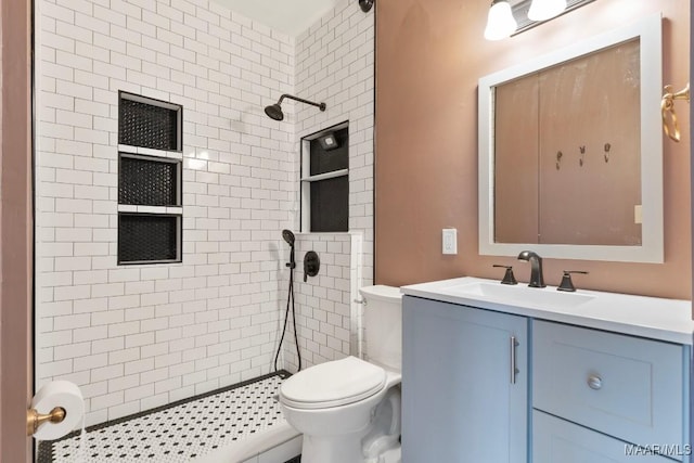 610 Ponce De Leon Ave, Montgomery, AL 36106 - bathroom featuring a tile shower and vanity