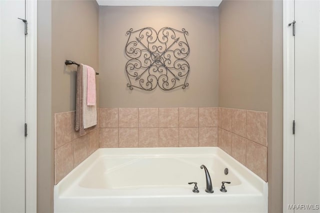 3915 Eagle Ridge Ln, Opelika, AL 36801 - bathroom with a garden tub