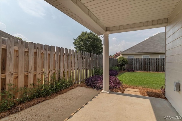 9621 Colleton Pl, Montgomery, AL 36117 - fenced backyard featuring a patio