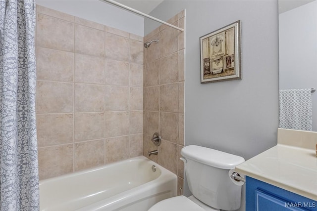 378 Winding Wood Dr, Wetumpka, AL 36093 - bathroom with shower / bathtub combination with curtain and vanity