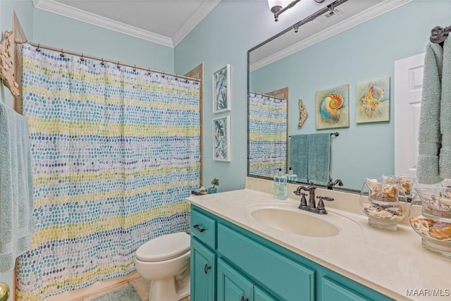 378 Winding Wood Dr, Wetumpka, AL 36093 - full bathroom featuring crown molding, vanity, and curtained shower