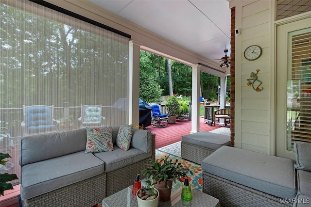 378 Winding Wood Dr, Wetumpka, AL 36093 - sunroom with an outdoor hangout area and a ceiling fan