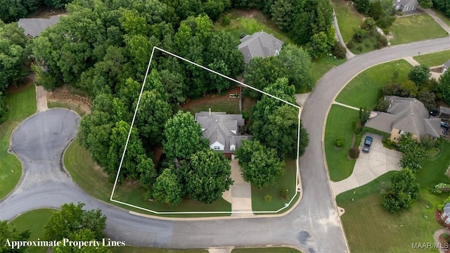 378 Winding Wood Dr, Wetumpka, AL 36093 - aerial view of property and surrounding area featuring property parcel outlined and nearby suburban area