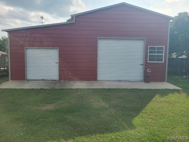 213 Foxdale Rd, Millbrook, AL 36054 - view of detached garage