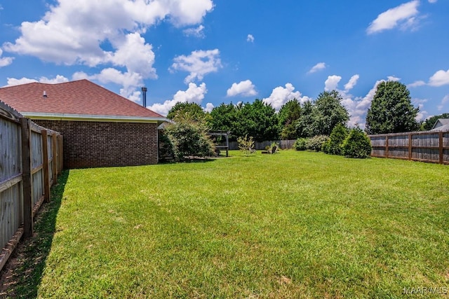 205 Jennifer Ln, Deatsville, AL 36022 - view of fenced backyard