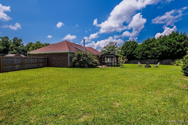 205 Jennifer Ln, Deatsville, AL 36022 - view of fenced backyard