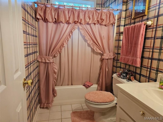 2714 Luverne Hwy, Greenville, AL 36037 - bathroom featuring wallpapered walls, tile patterned floors, shower / bath combo, and vanity