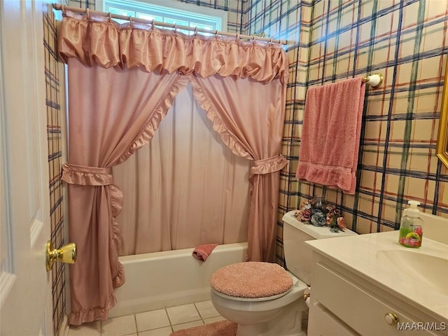 2714 Luverne Hwy, Greenville, AL 36037 - full bath featuring tile patterned floors, shower / bathtub combination with curtain, vanity, and wallpapered walls