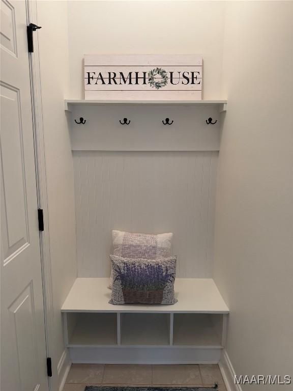178 Natures Trl, Wetumpka, AL 36093 - mudroom featuring tile patterned flooring and baseboards