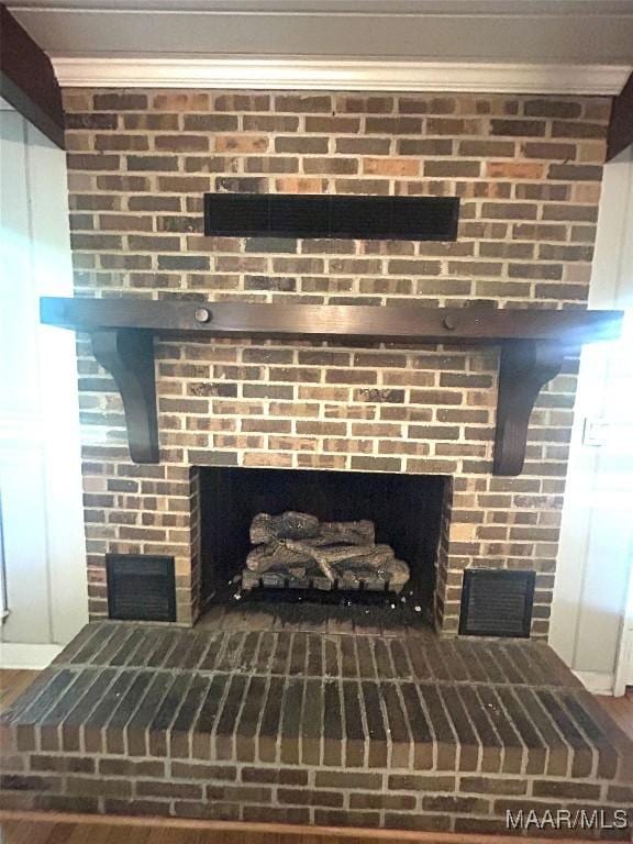 2 Rolling Hills Cir, Camden, AL 36726 - detailed view of a brick fireplace