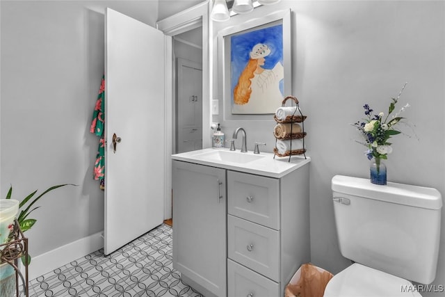 17 Calhoun Rd, Montgomery, AL 36109 - bathroom featuring vanity and toilet