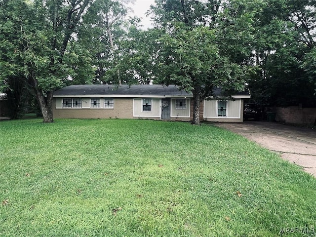 3902 Wesley Dr, Montgomery, AL 36111 - single story home featuring a front yard and concrete driveway