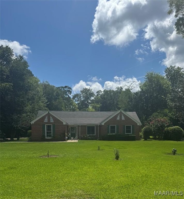 3549 Audubon Rd, Montgomery, AL 36111 - ranch-style home featuring a front yard