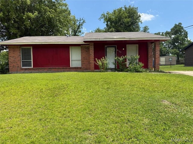 4230 Knollgate Rd, Montgomery, AL 36116 - ranch-style home with a front yard and brick siding