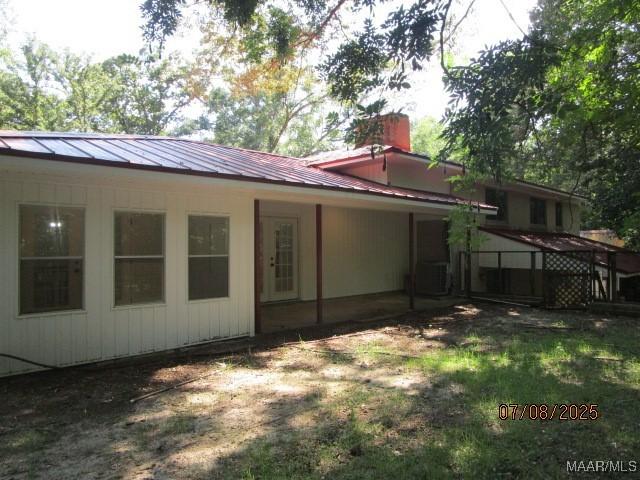 396 Spring Ln, Deatsville, AL 36022 - photo 10