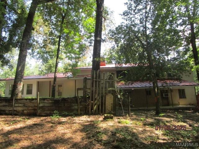 396 Spring Ln, Deatsville, AL 36022 - photo 11