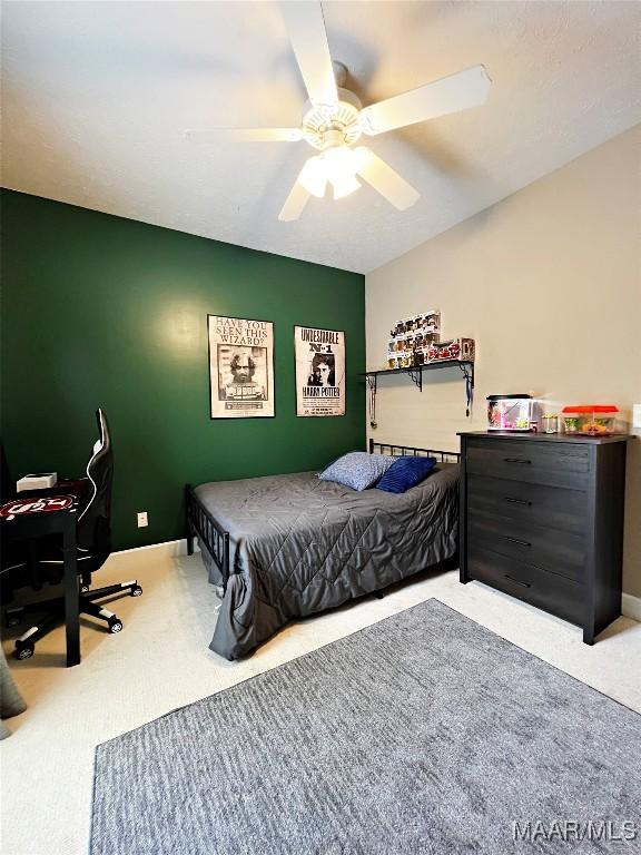 267 River Birch Cir, Wetumpka, AL 36093 - carpeted bedroom featuring a ceiling fan