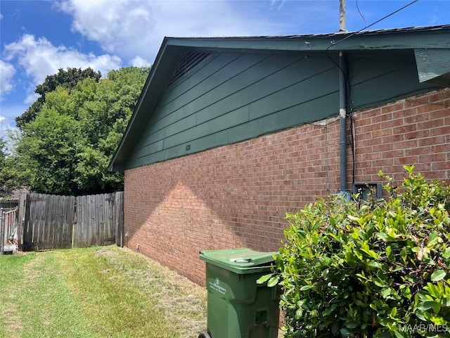 341 Sultan Ct, Montgomery, AL 36117 - view of side of property featuring brick siding