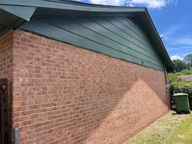 341 Sultan Ct, Montgomery, AL 36117 - view of side of property with brick siding