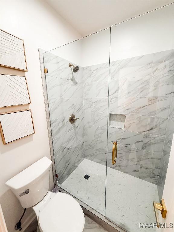 8524 Plantation Ridge Rd, Montgomery, AL 36116 - full bathroom with a shower stall and toilet