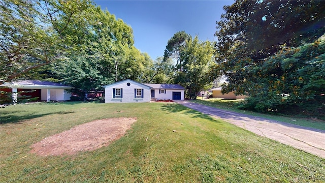 3427 Vance Ln, Montgomery, AL 36109 - ranch-style house with a front yard