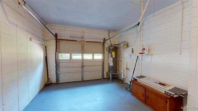 3427 Vance Ln, Montgomery, AL 36109 - garage featuring water heater