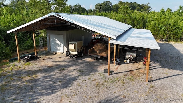58 Cross Creek Rd, Alexander City, AL 35010