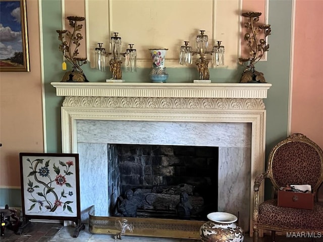 1682 Landline Rd, Selma, AL 36701 - detailed view of a fireplace