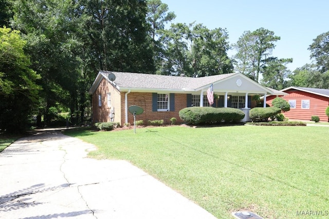 511 Forest Dr, Greenville, AL 36037 - photo 4