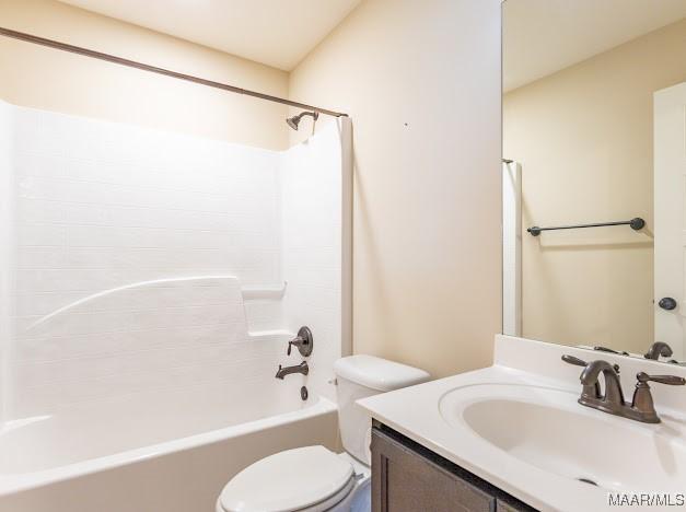 1531 Wingate Park Ct, Montgomery, AL 36117 - full bathroom with vanity and washtub / shower combination