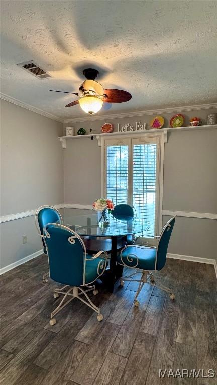 6537 Monmouth Mews, Montgomery, AL 36117 - dining space featuring a textured ceiling, hardwood / wood-style floors, ornamental molding, and ceiling fan