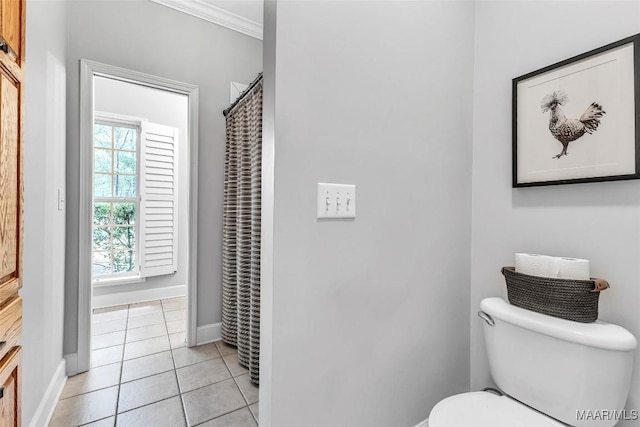 9021 Creek Side Trl, Hope Hull, AL 36043 - bathroom featuring ornamental molding, tile patterned floors, and a shower with curtain