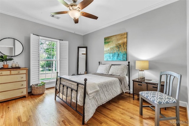 9021 Creek Side Trl, Hope Hull, AL 36043 - bedroom featuring light wood-style floors, ornamental molding, and ceiling fan