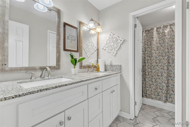5777 Carriage Barn Ln, Montgomery, AL 36116 - full bath featuring double vanity and curtained shower